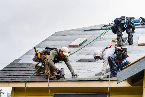 Professional Gutter Installation technician working in Hubert, NC